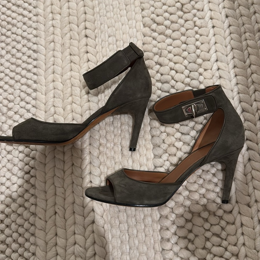 Givenchy Heels - Picture 2 of 6